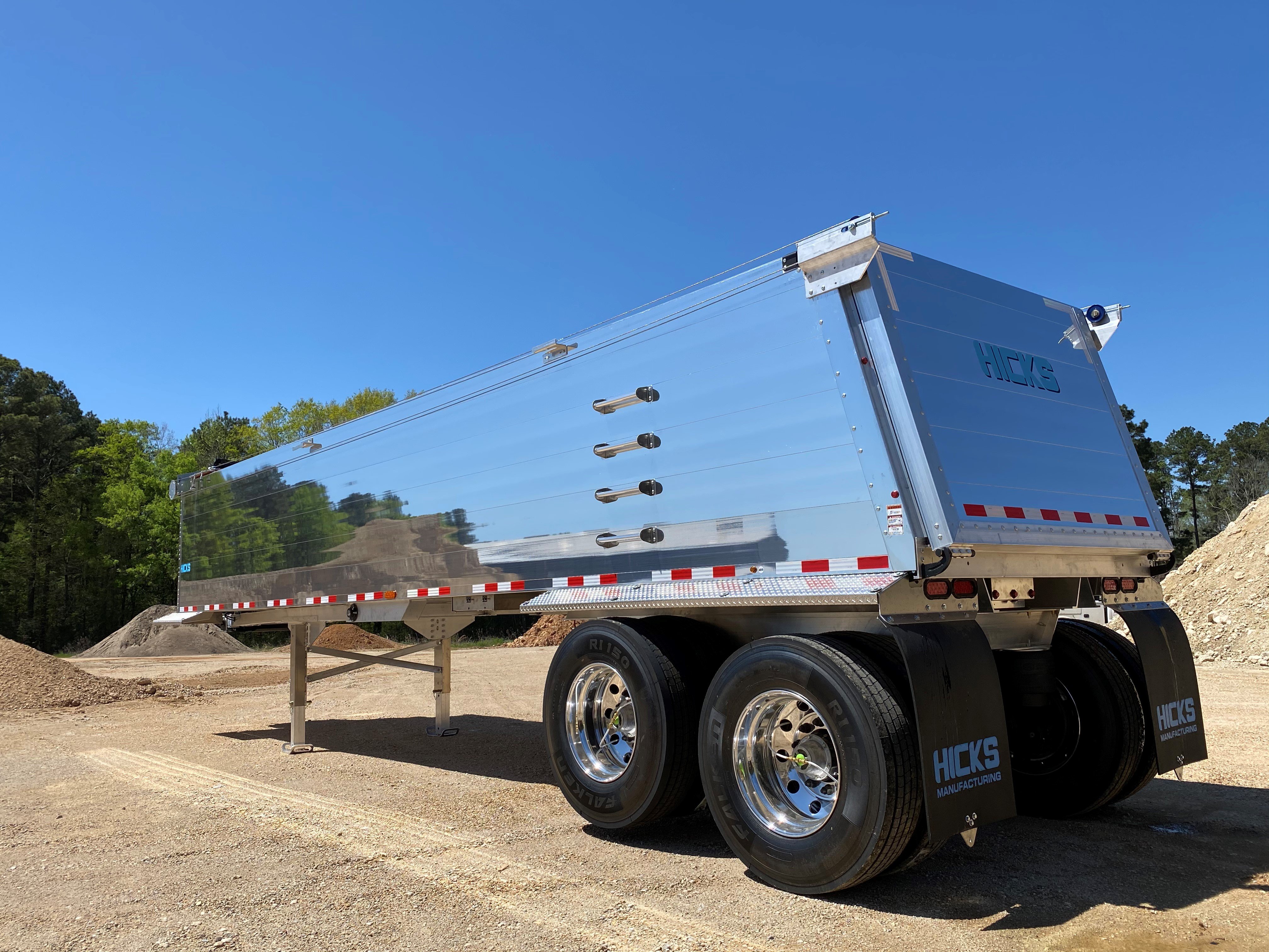 Hicks Colorado 35ft Aluminum End Dump Trailer